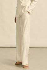 Venue Pant | Alabaster