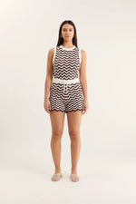 Alba Short | Choc and White