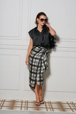 Le Check Wrap Skirt | Black/Off White