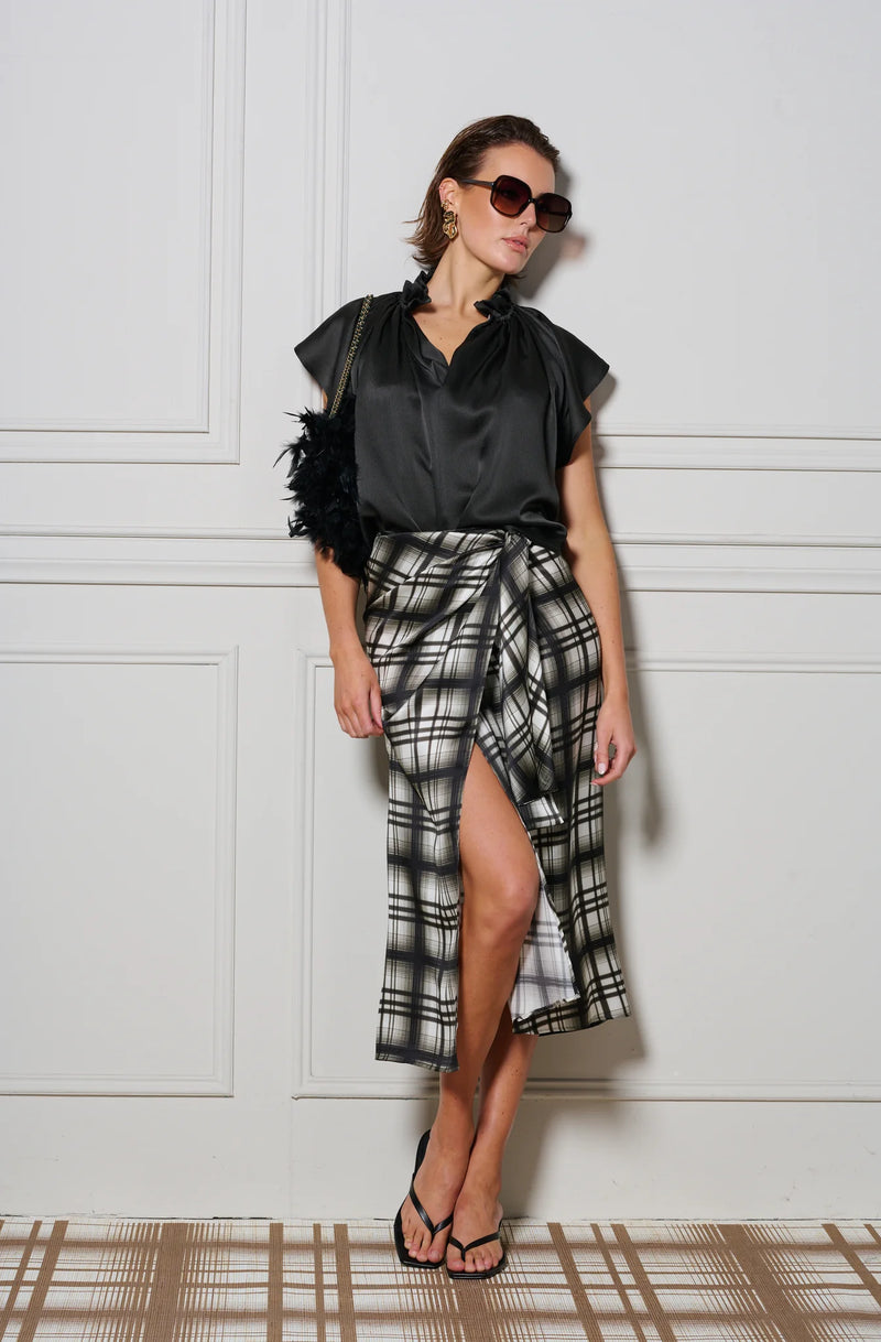 Le Check Wrap Skirt | Black/Off White