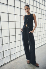 Kyra Button Tank | Black