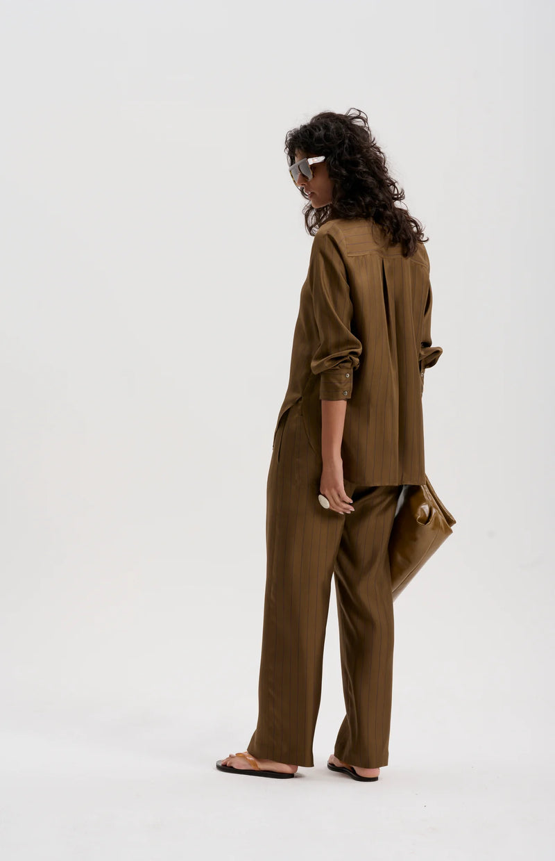 Le Silk Twill Pinstripe Shirt | Tobacco