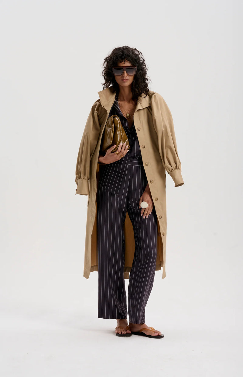 Storm Collar Trench with Gathers