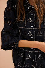 Bellbrae | Broderie Black