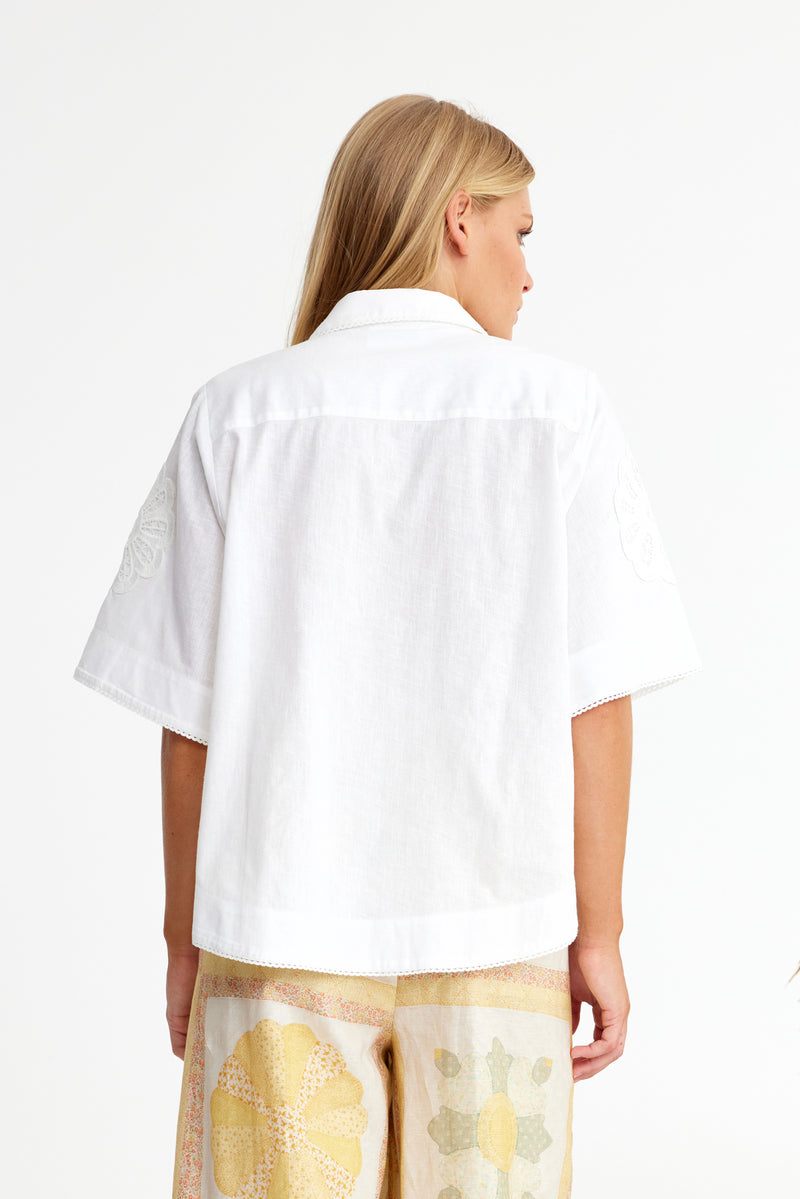 LIPIZZANER | WHITE