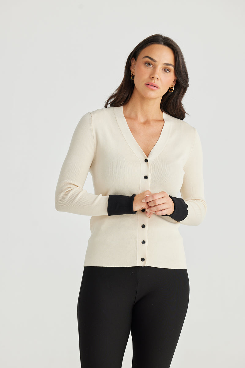 Sloane Cardi | Oatmeal