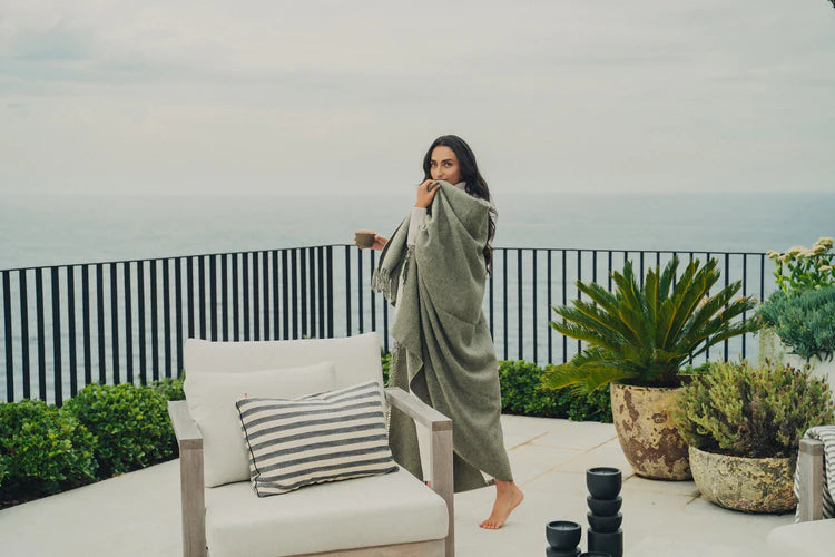 Merino Wool Throw | Olive