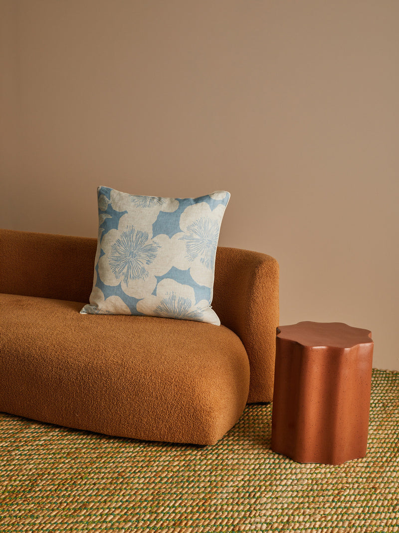 Jardin Dove Cushion
