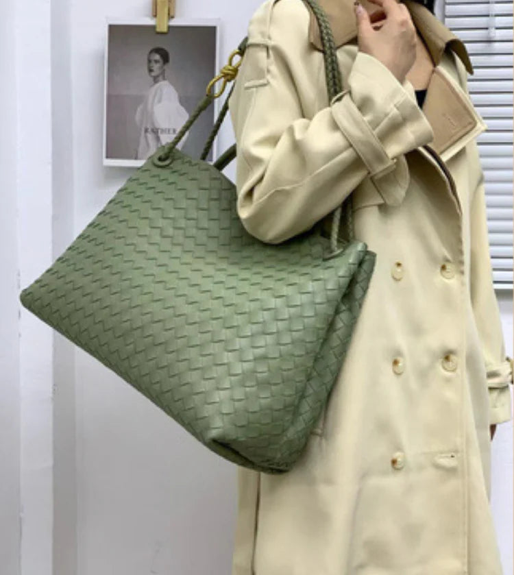 Woven Nubuck leather bag | Large