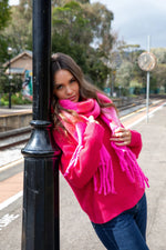 Sara Scarf