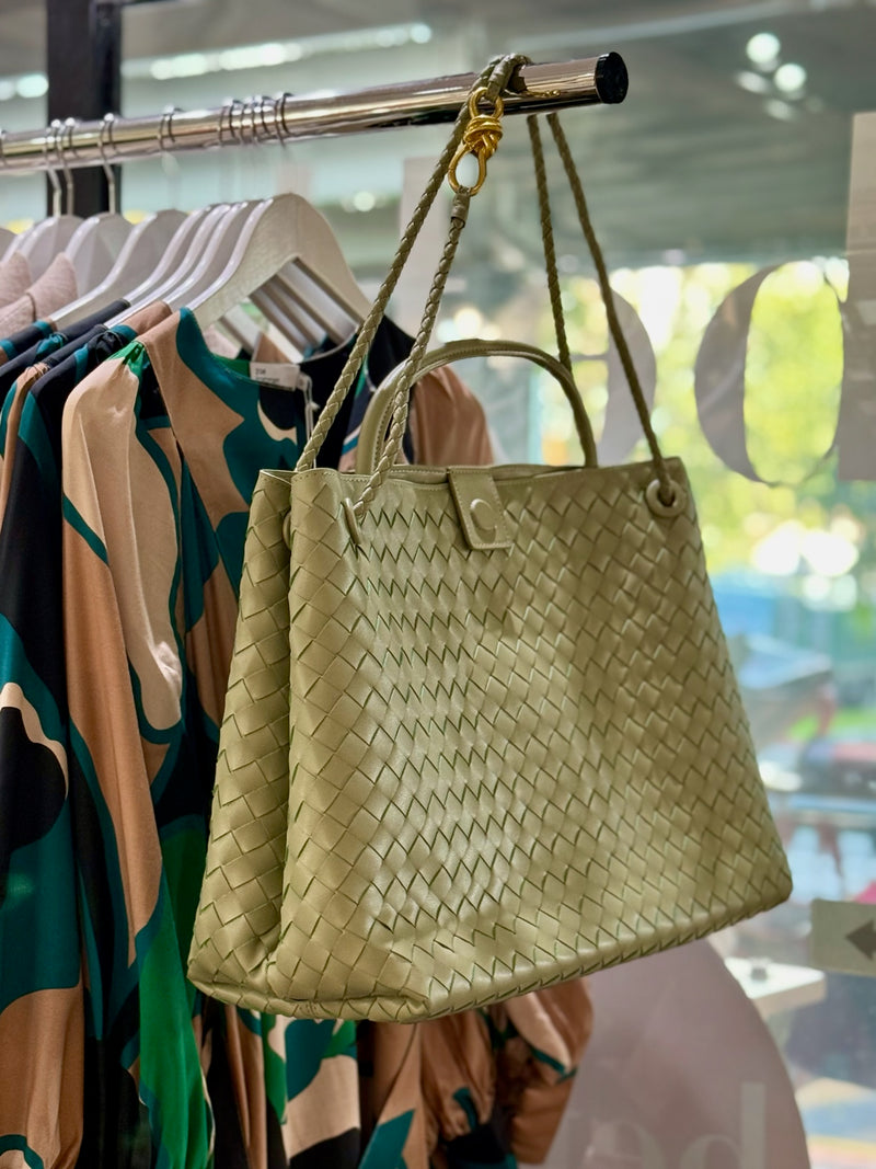 Woven Nubuck leather bag | Large