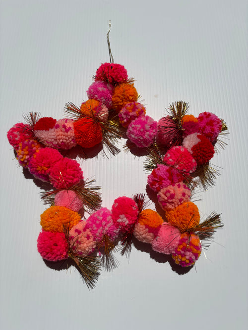 Star Pom Pom Wreath