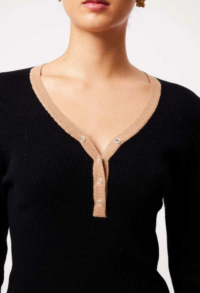 NOVA MERINO WOOL KNIT TOP | BLACK/HUSK