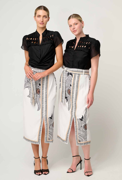 Dalia Diamond Smock Yoke Silk Cotton Shirt | Onyx