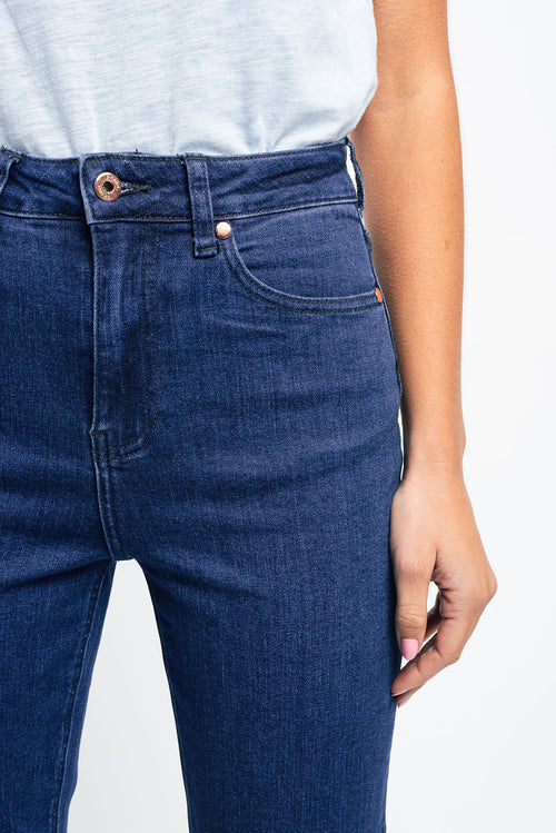 Rose Jean | Mid West Blue