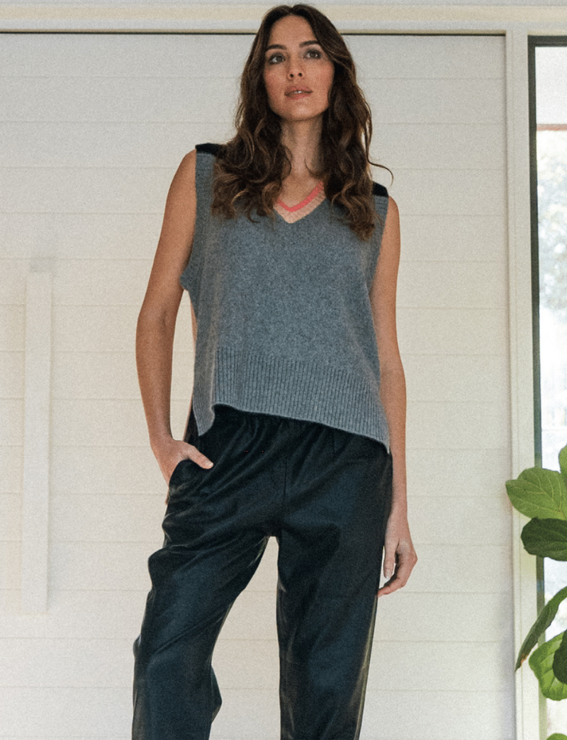 Clerk Jogger | Black