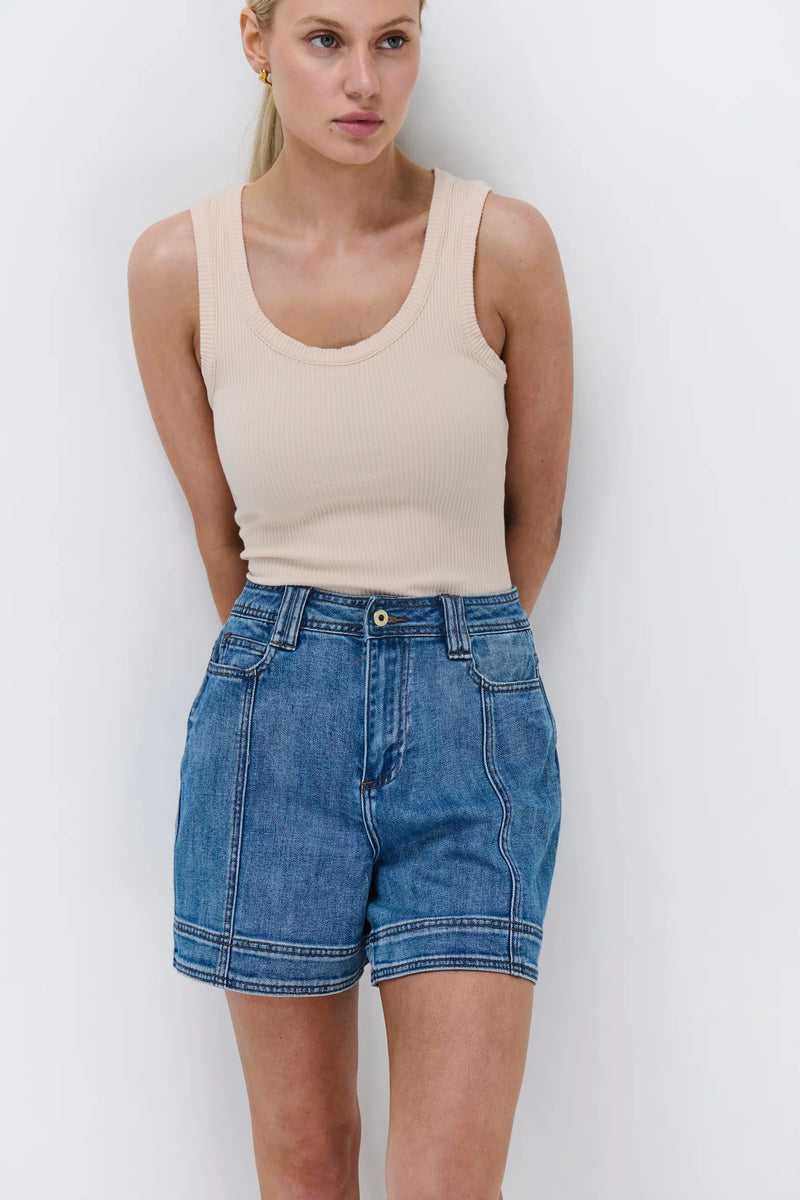 Sydney Shorts | Dakota Wash