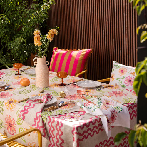 Double Wave Pink Tablecloth