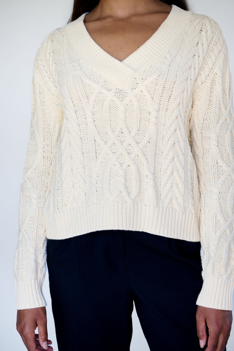 Ivory V neck Cable