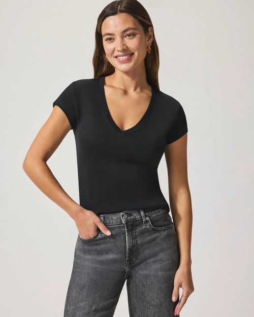 Faye V Neck Tee | Black