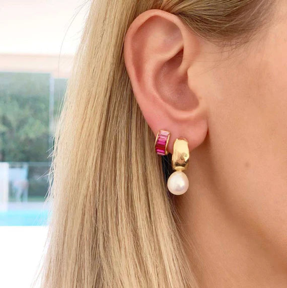 Fairley | Pearl Beaten Dolce Earring
