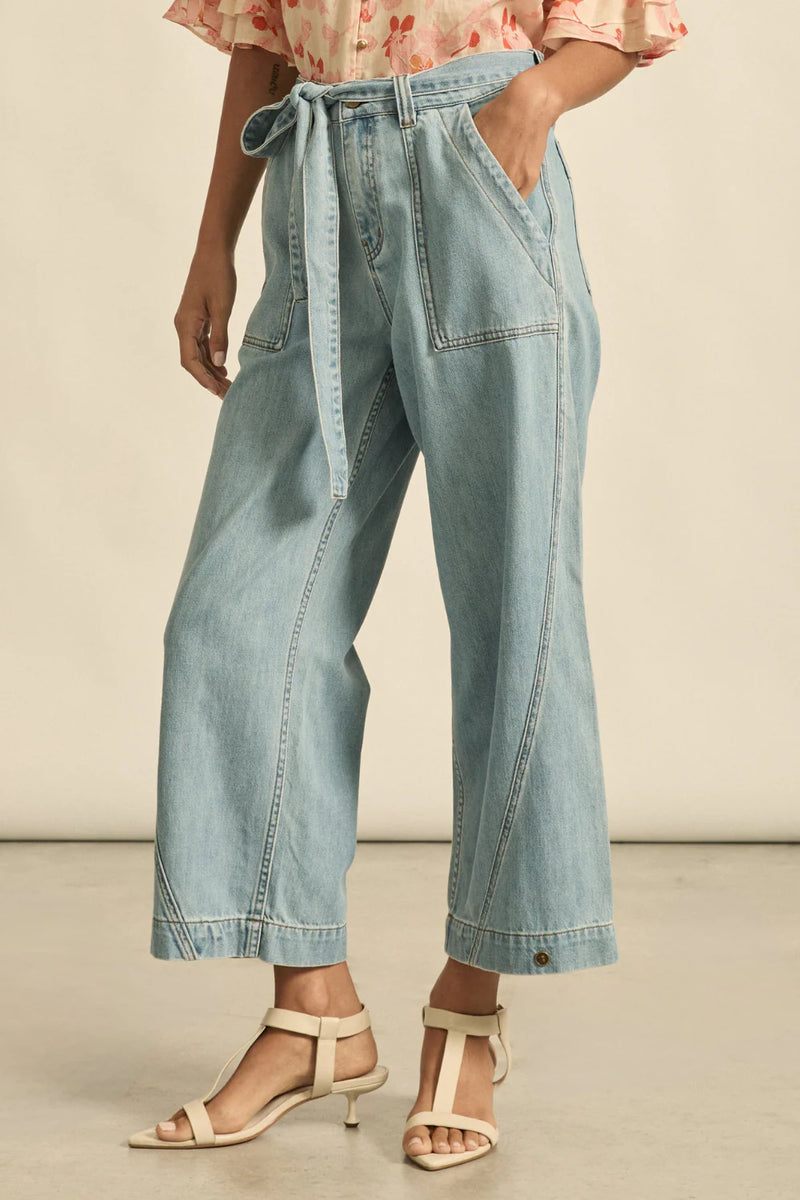 Embark Jean | Light Washed Denim