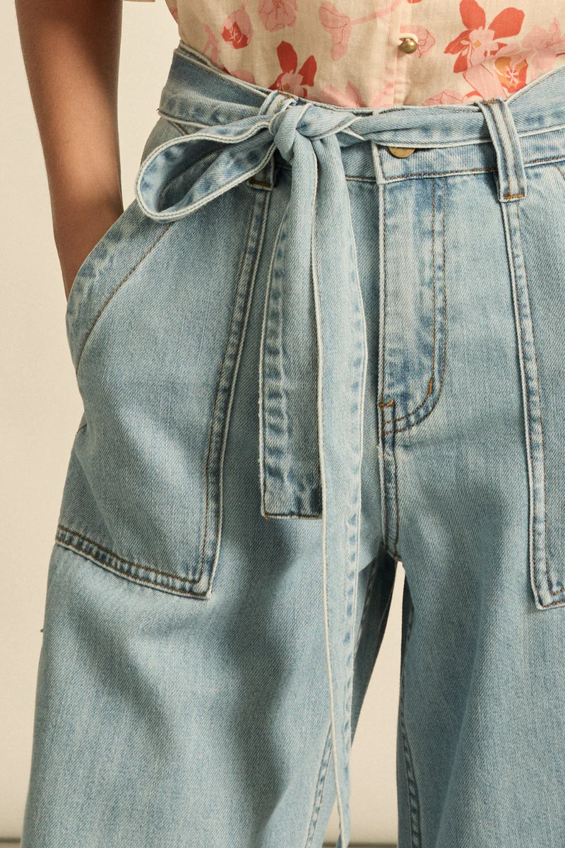 Embark Jean | Light Washed Denim