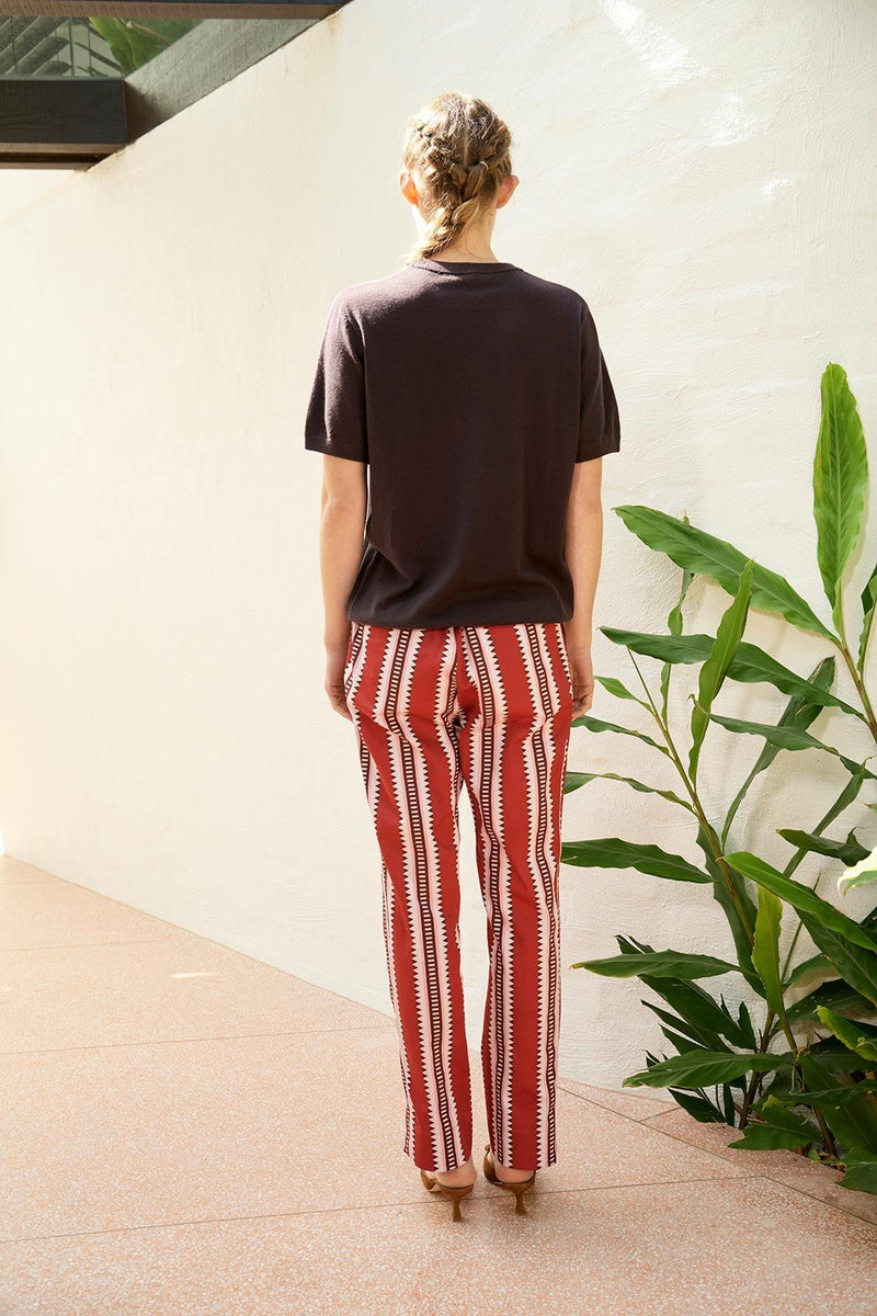 Universal Knit | Coffee