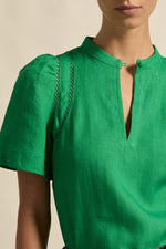 Recollect Top | Parrot