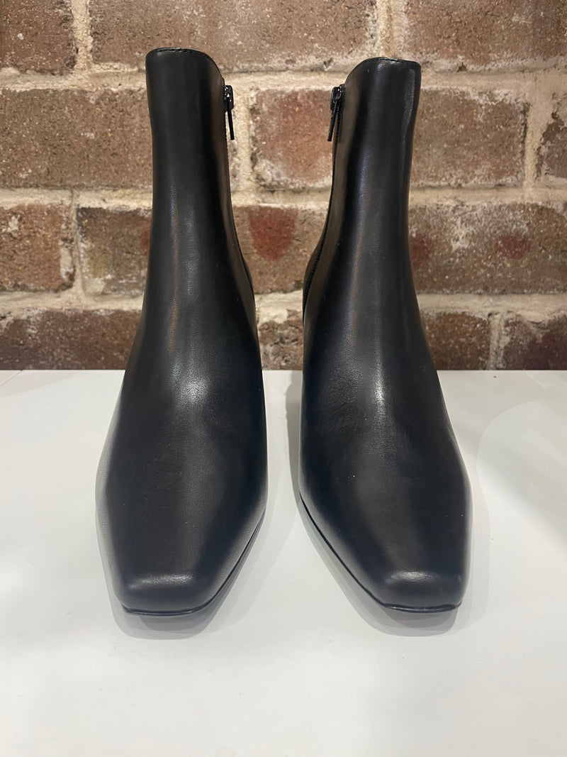 Boots rouge zara online